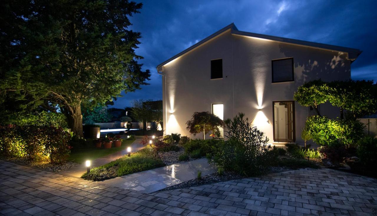 Villa Caprice - Krk Milohnici Exteriör bild