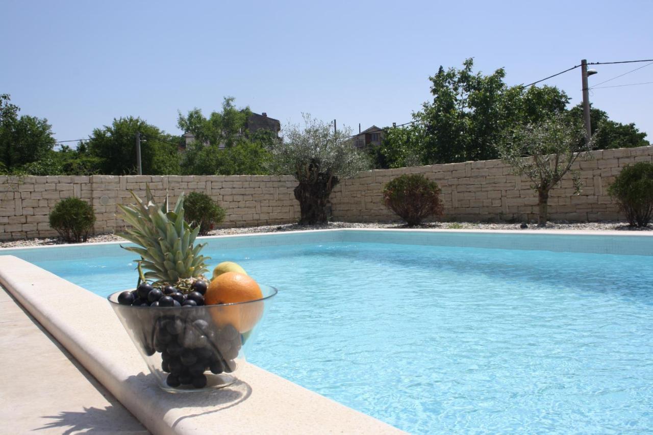 Villa Caprice - Krk Milohnici Exteriör bild