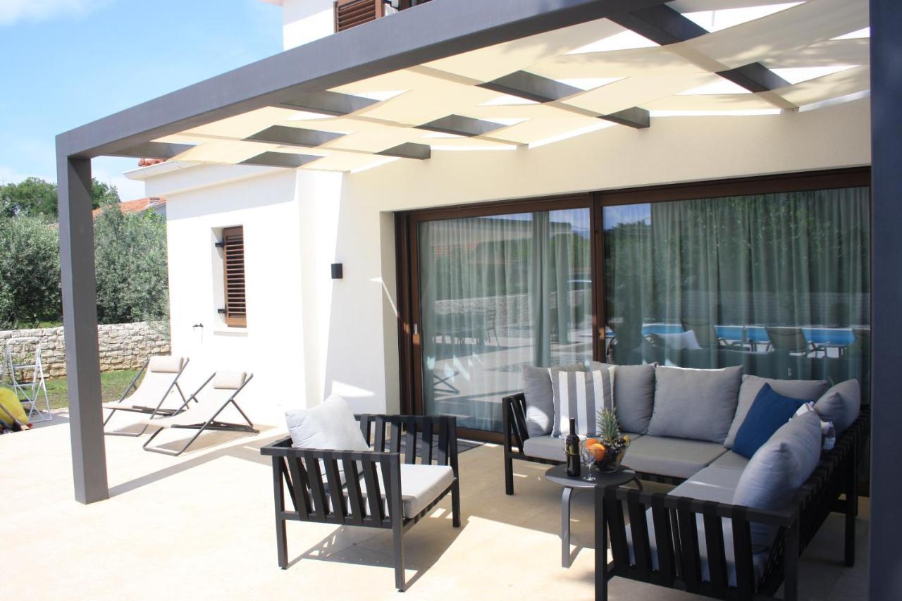 Villa Caprice - Krk Milohnici Exteriör bild